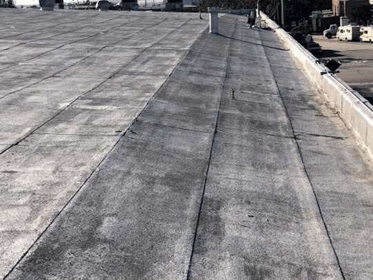 Commercial Flat Roof in Poor Condition